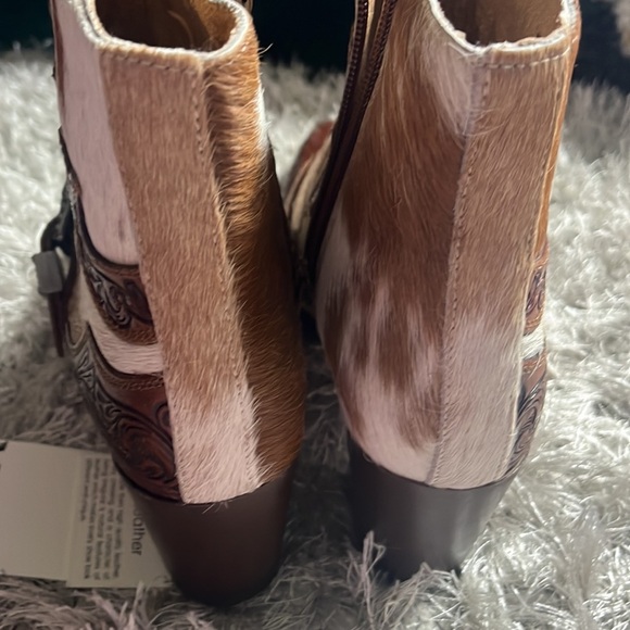 Leather booties with hand tooled detailing, hairon and belted accent, new, Myra - Picture 9 of 16